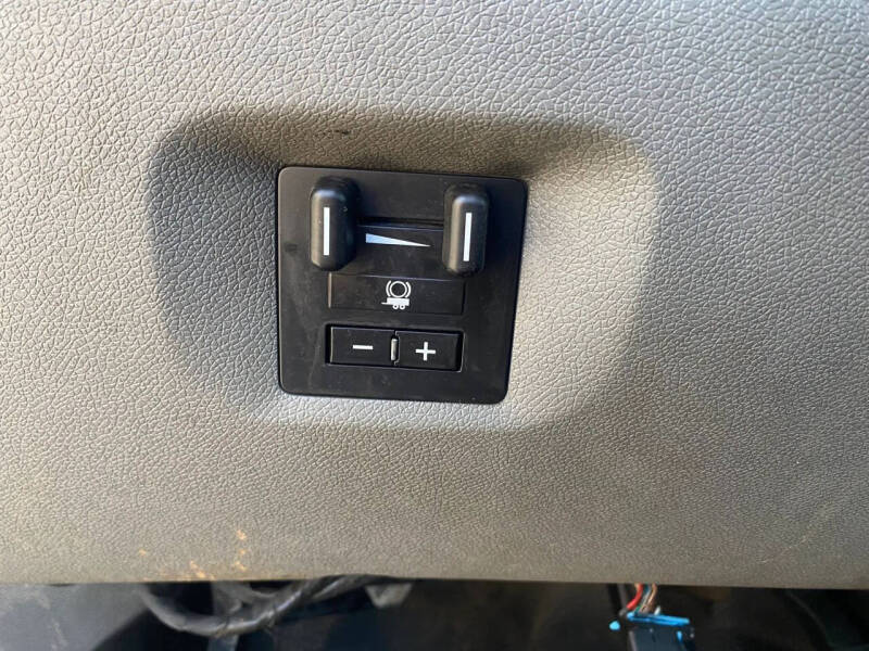 2014 Chevrolet Silverado 3500HD CC