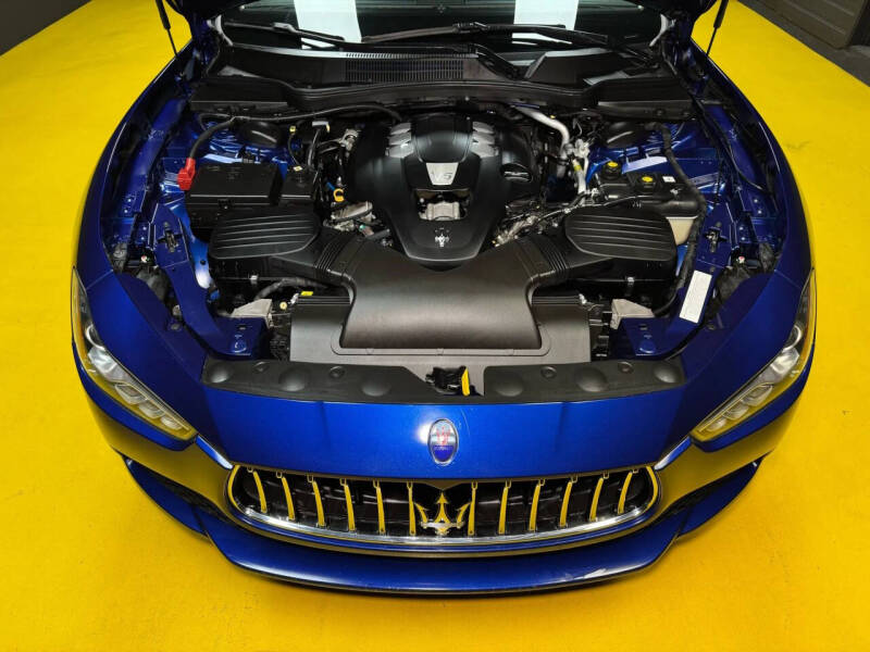 2017 Maserati Ghibli