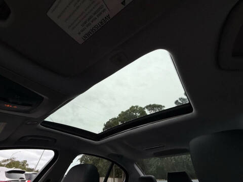 2012 BMW 5 Series 528i