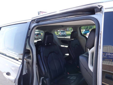2019 Chrysler Pacifica Touring L
