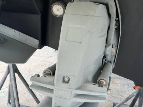 2011 Regal 35 Express Cruiser