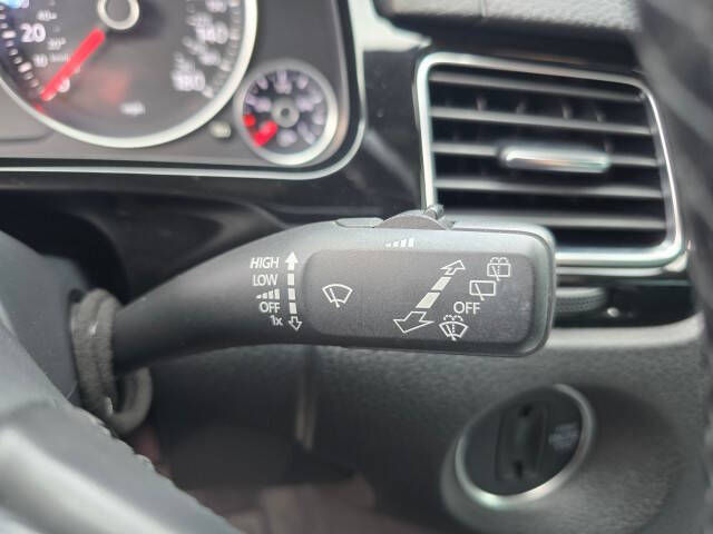 2017 Volkswagen Touareg V6 Wolfsburg