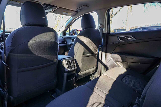 2023 Kia Sportage LX