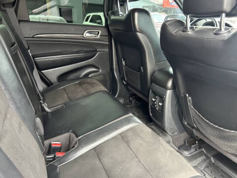 2020 Jeep Grand Cherokee Laredo