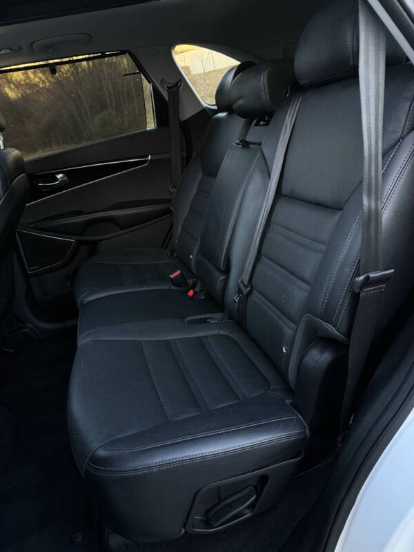 2016 Kia Sorento SX V6