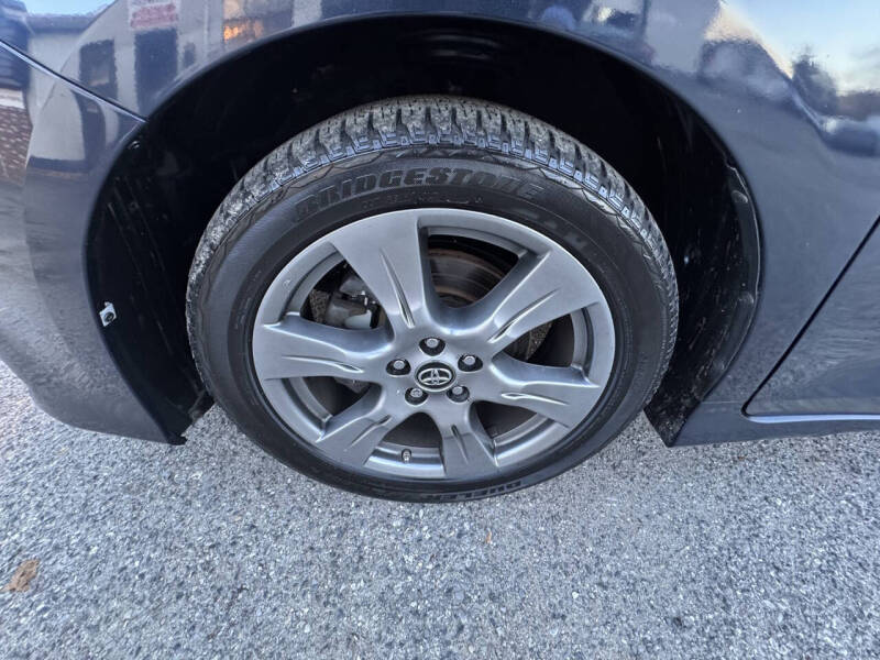 2019 Toyota Sienna SE 8-Passenger