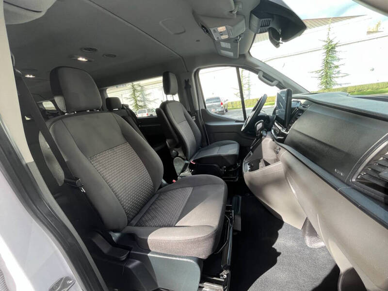 2023 Ford Transit 350 XLT