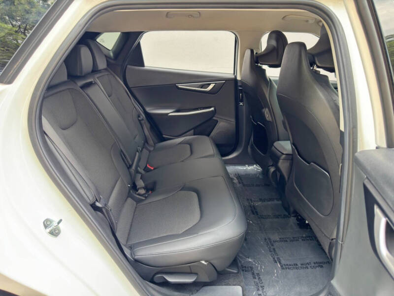 2024 Kia EV6 Light