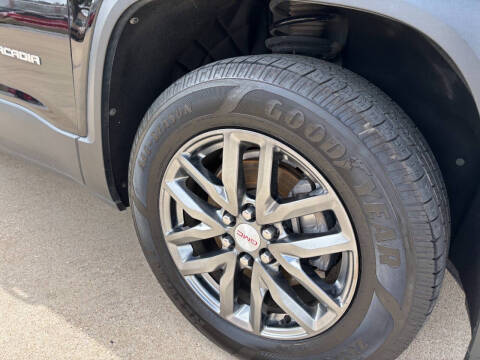 2017 GMC Acadia SLT-1