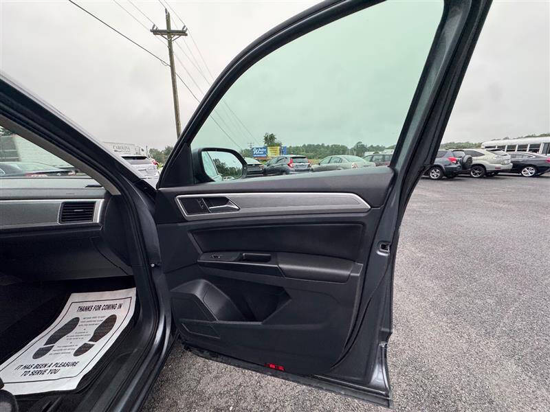 2018 Volkswagen Atlas V6 SE