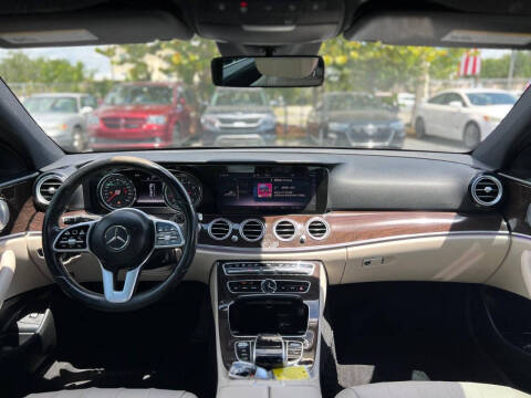 2019 Mercedes-Benz E-Class E 300