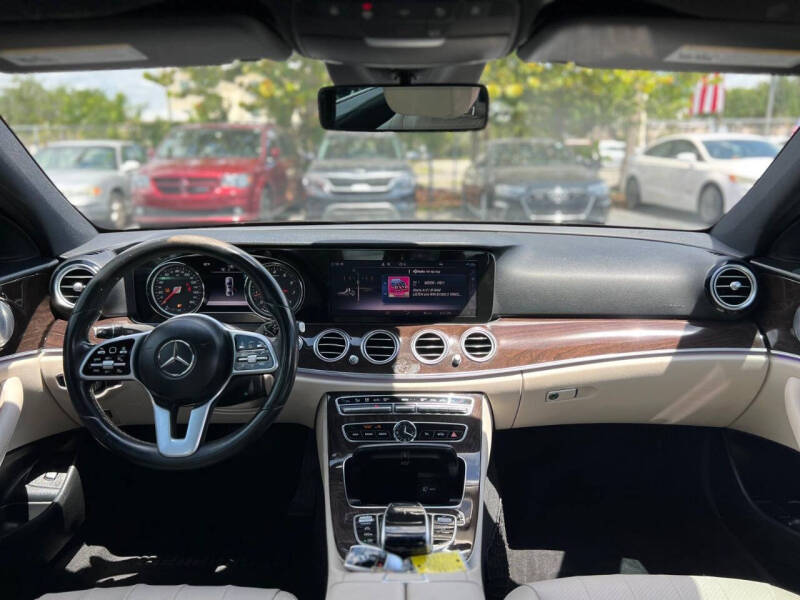 2019 Mercedes-Benz E-Class E 300