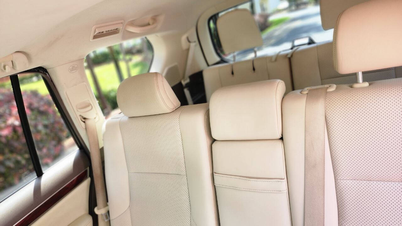 2013 Lexus GX 460  - $19,900