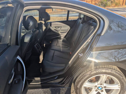 2012 BMW 3 Series 328i