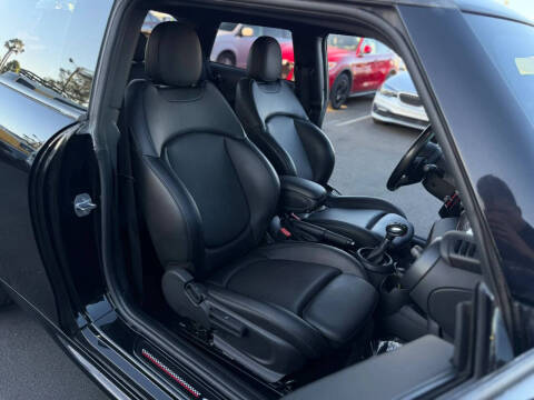 2019 MINI Hardtop 2 Door John Cooper Works