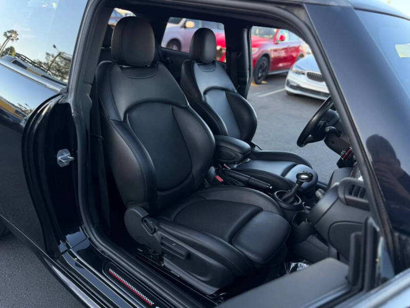 2019 MINI Hardtop 2 Door John Cooper Works