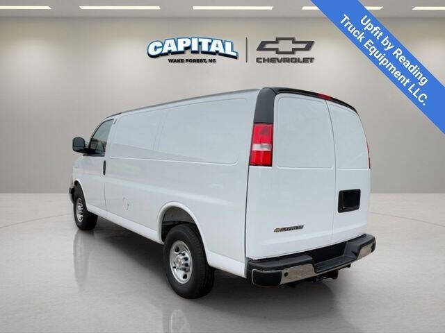 2025 Chevrolet Express 2500