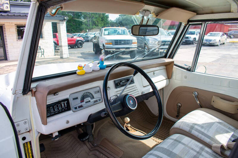 1973 Jeep Commando