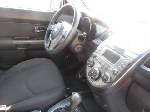 2011 Kia Soul +