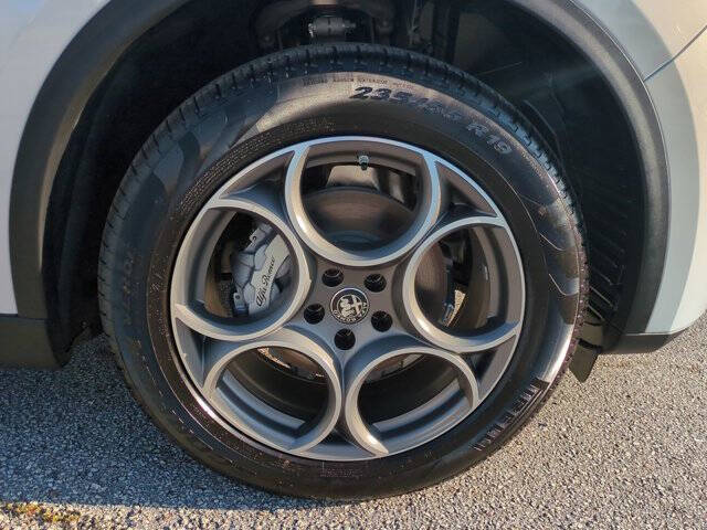 2025 Alfa Romeo Stelvio