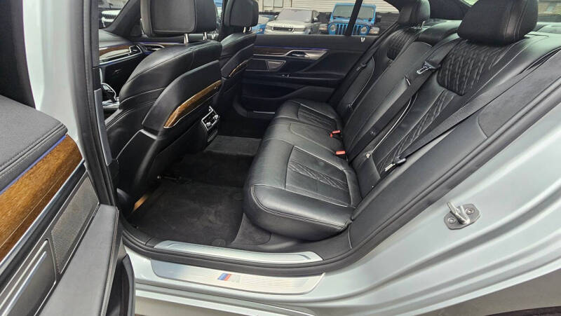 2016 BMW 7 Series 750i xDrive