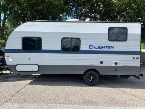 2021 Gulfstream Enlighten Super Lite