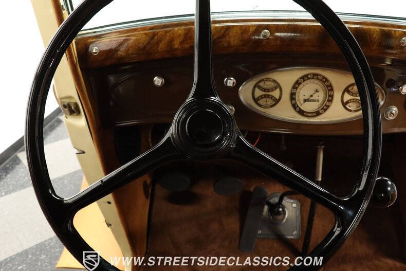 1933 Plymouth Model PD