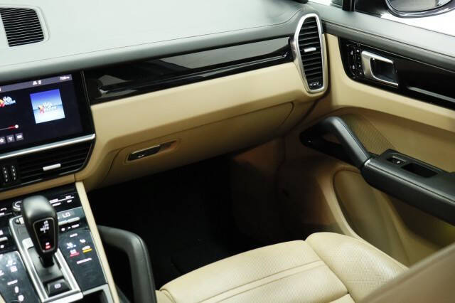 2019 Porsche Cayenne S