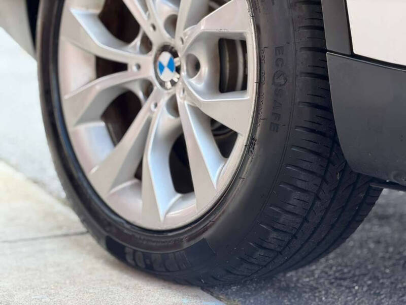 2013 BMW X1 xDrive28i