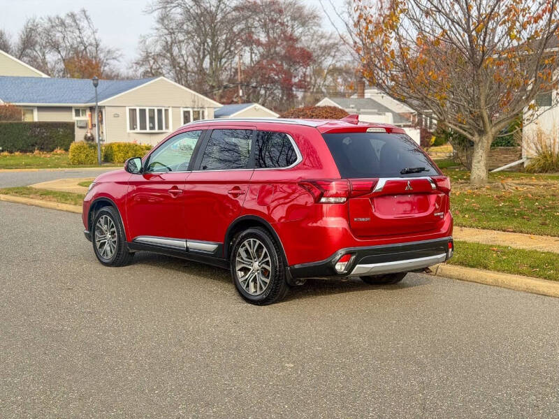 2017 Mitsubishi Outlander SEL