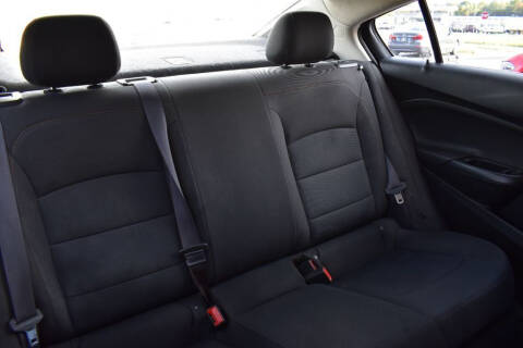 2017 Chevrolet Cruze LS Auto