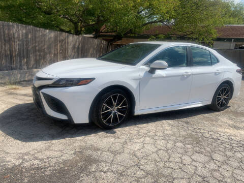 2021 Toyota Camry for sale at H & H AUTO SALES in San Antonio TX