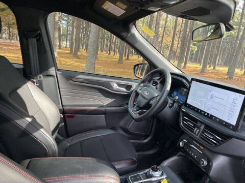 2024 Ford Escape ST-Line Select