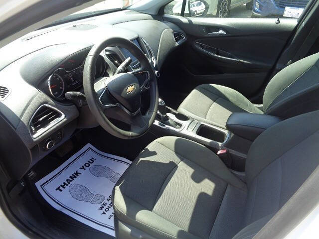 2019 Chevrolet Cruze LS