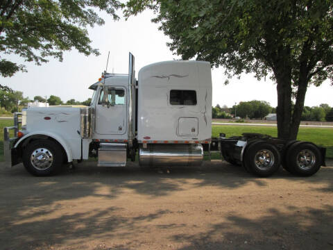 2004 Peterbilt 379