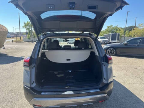 2022 Nissan Rogue SL