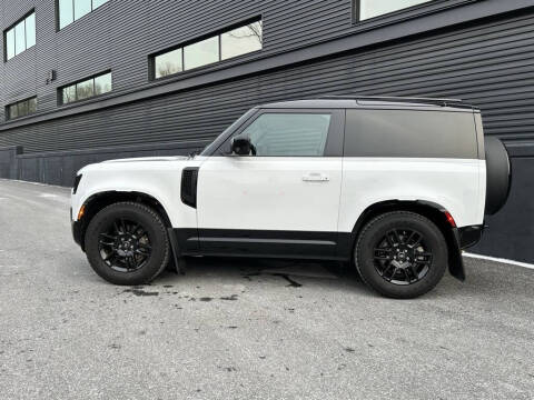 2024 Land Rover Defender 90 P400 X-Dynamic SE