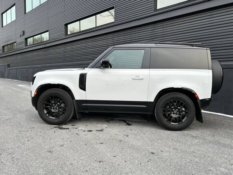 2024 Land Rover Defender 90 P400 X-Dynamic SE