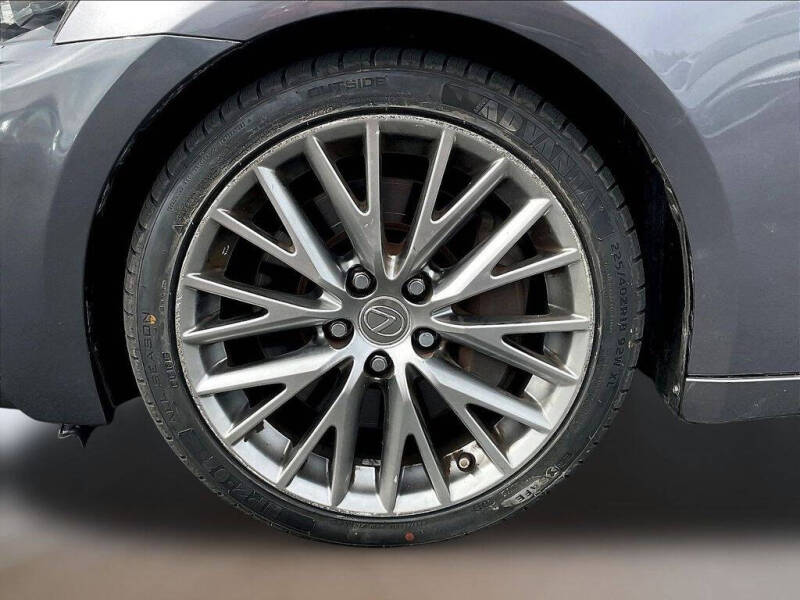 2016 Lexus IS 300