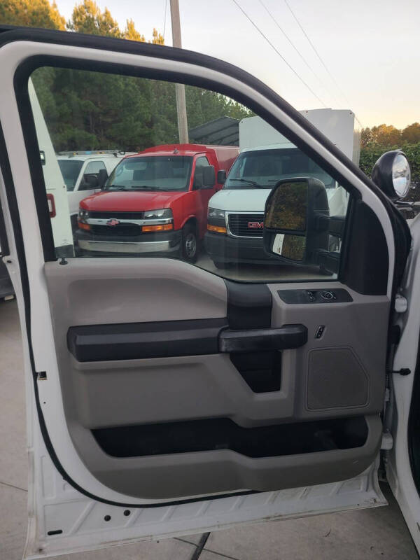 2017 Ford F-350 Super Duty XL