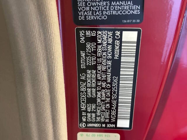 1995 Mercedes-Benz E-Class 29