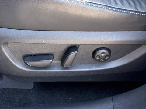 2023 Infiniti QX55 Essential