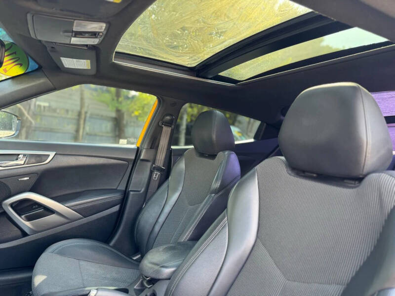 2016 Hyundai Veloster