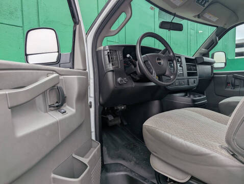 2018 GMC Savana LT 3500