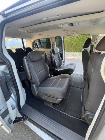 2010 Dodge Grand Caravan SXT