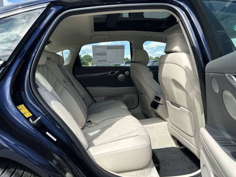 2025 Genesis G80 2.5T Sport Prestige