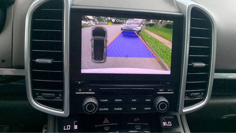 2017 Porsche Cayenne S E-Hybrid