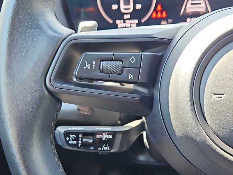 2024 Porsche Cayenne Coupe