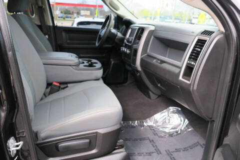 2017 RAM 1500 Express