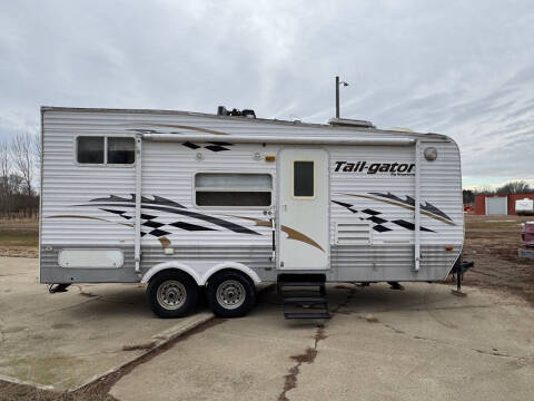 2004 Keystone RV TAIL-GATOR